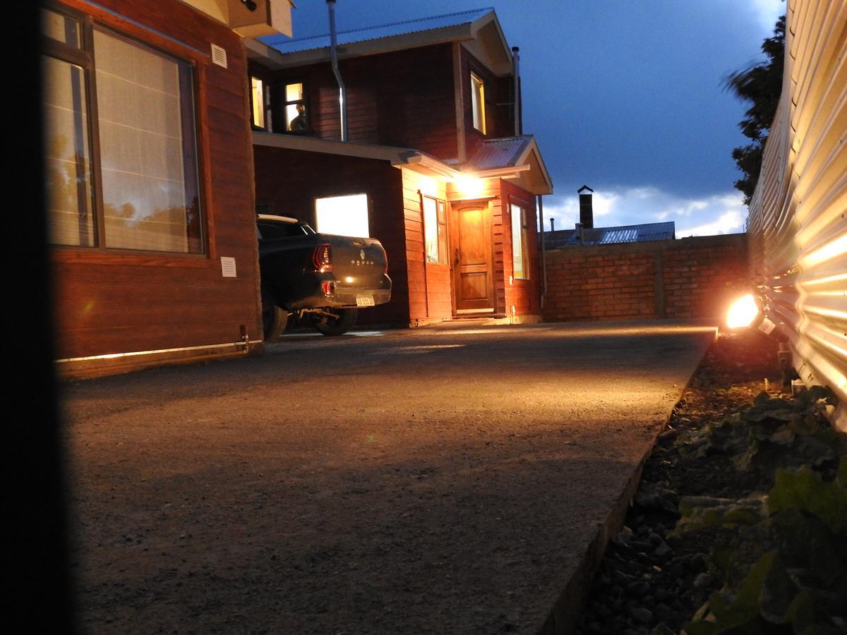 Cabanas Alto Patagonia Villa ปวยร์โตนาตาเลส ภายนอก รูปภาพ